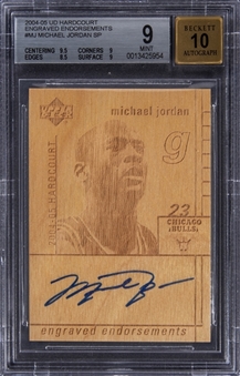 2004/05 Upper Deck Hardcourt "Engraved Endorsements" #EEMJ Michael Jordan Signed Card - BGS MINT 9/BGS 10